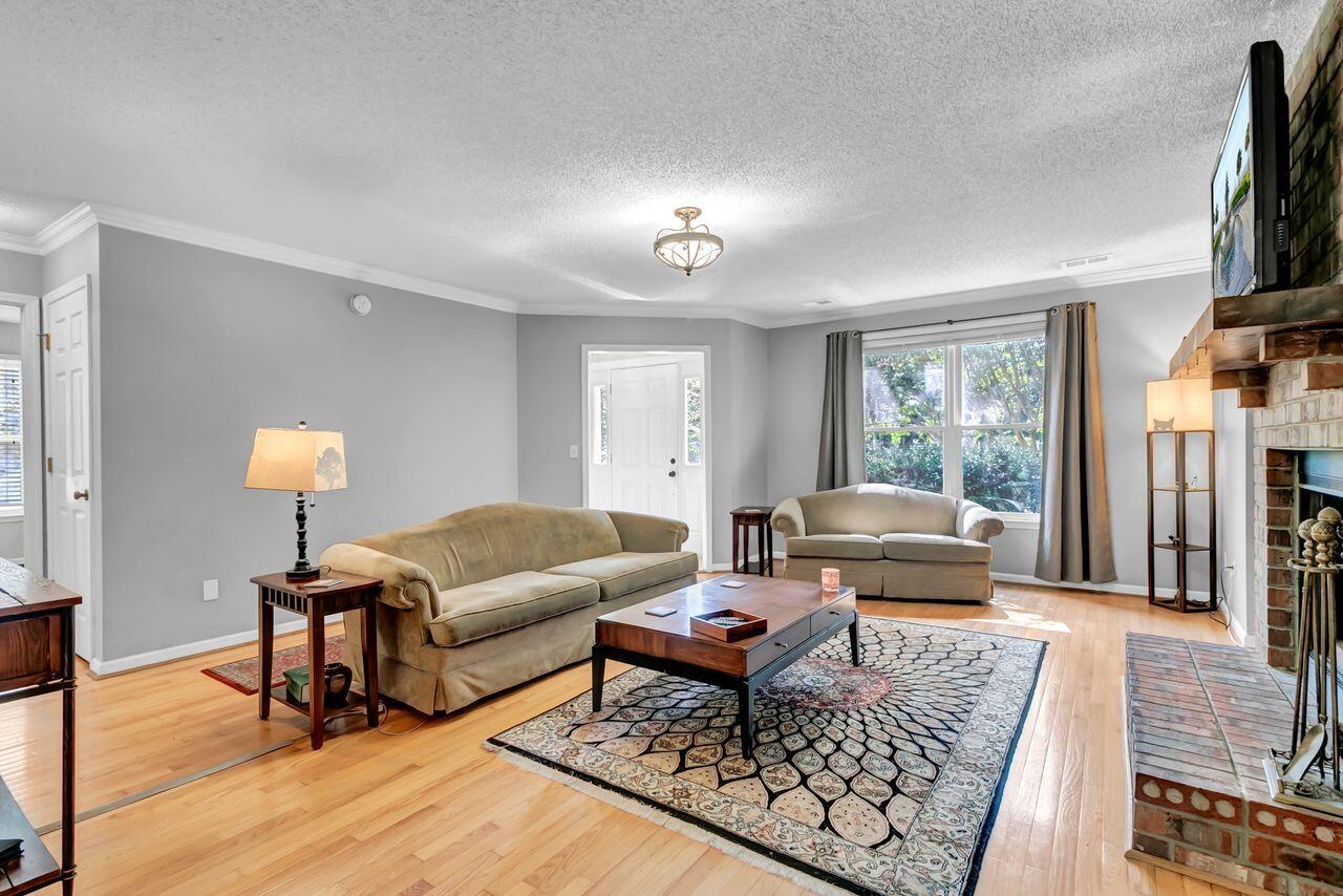 1885 Paddy Place