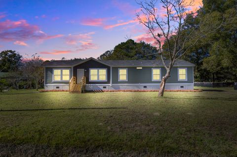 A home in Moncks Corner