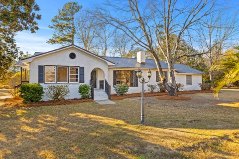 A home in Pineville