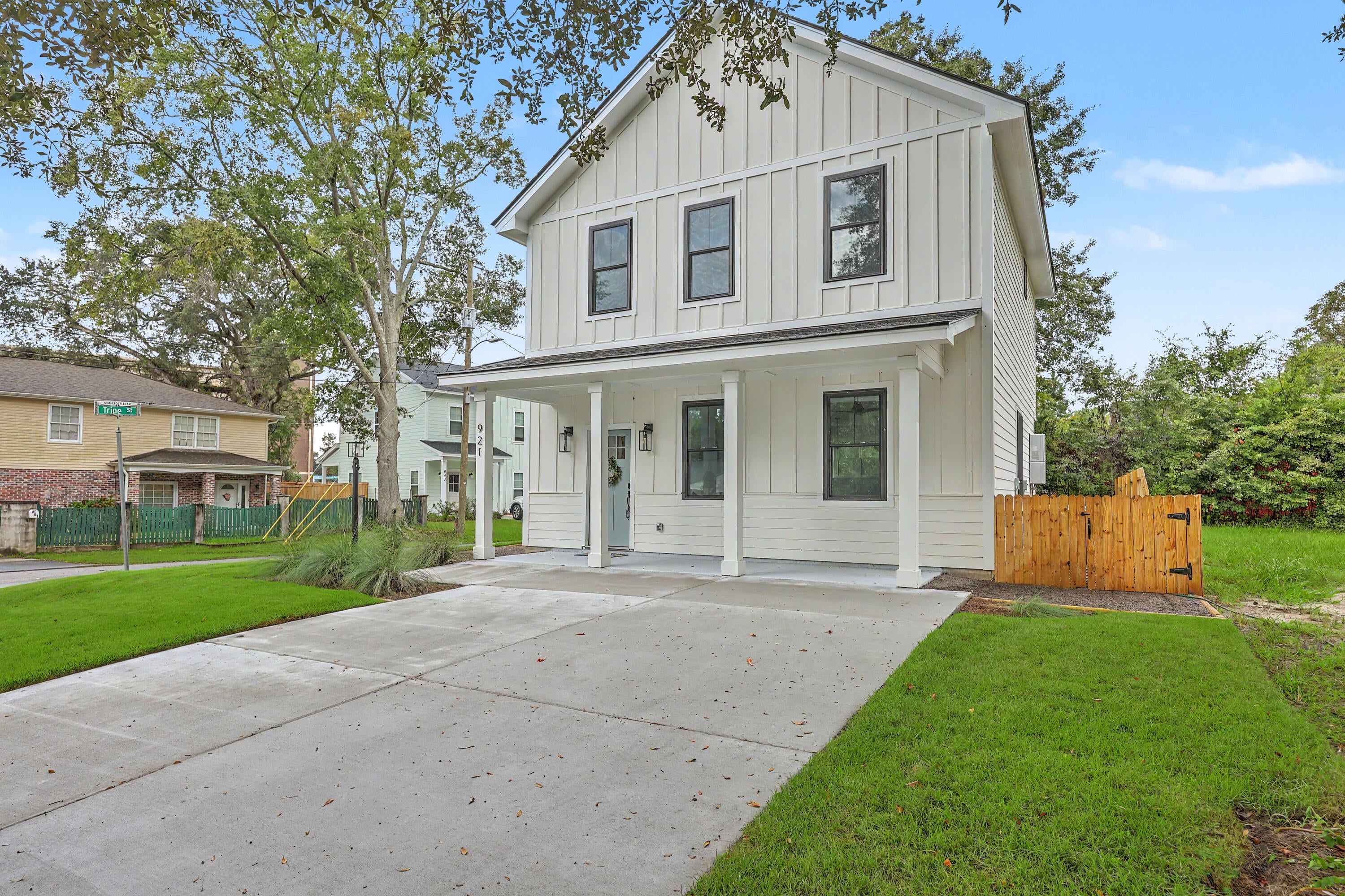 921 Main Street
