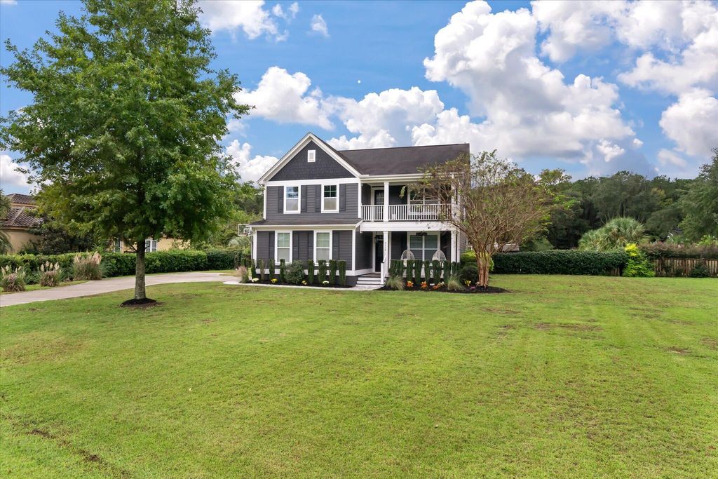 Photo of 3119 Fosters Glenn Drive, Johns Island, SC 29455 (MLS # 25029610)