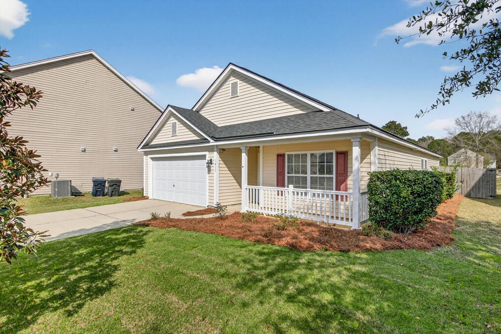 Photo of 1413 Dabbling Duck Drive, Summerville, SC 29483 (MLS # 26007133)