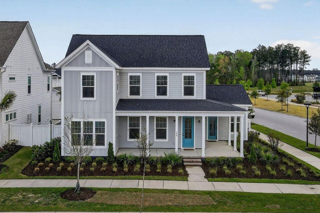Photo of 200 Symphony Avenue, Summerville, SC 29486 (MLS # 26008603)