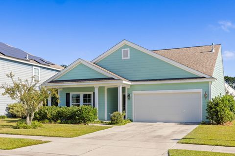 Photo of 1069 Pigeon Point, Johns Island, SC 29455 (MLS # 25029311)