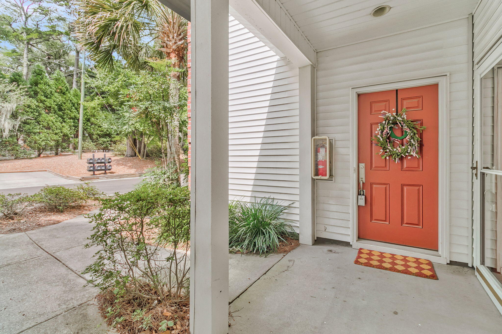 204 Golfview Lane
