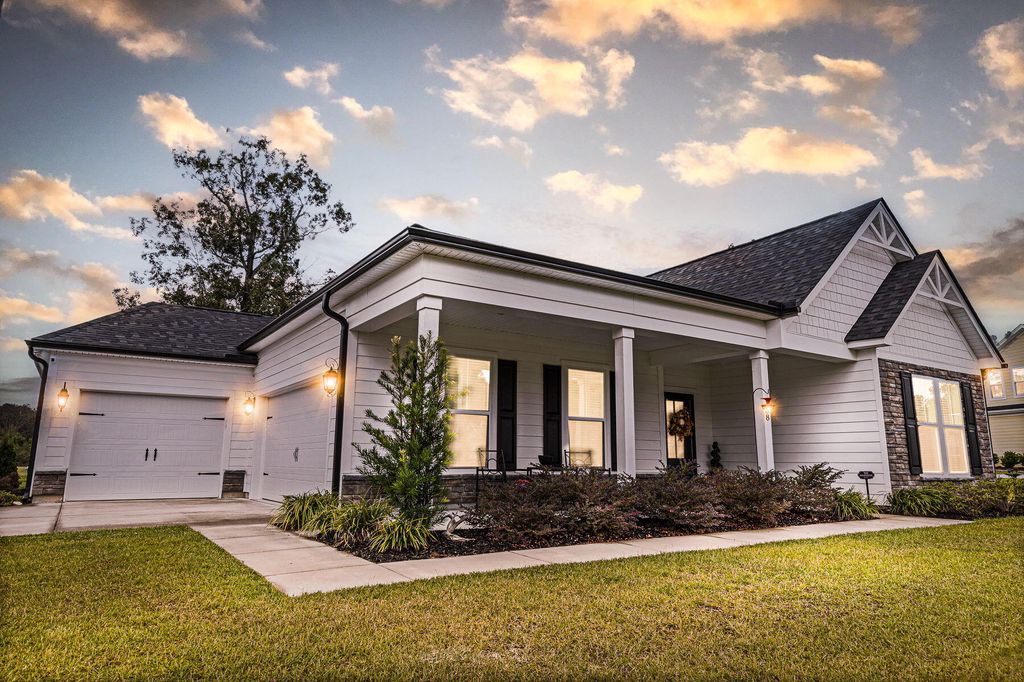 Photo of 138 Twisted Oak Trail, Elloree, SC 29047 (MLS # 26003339)