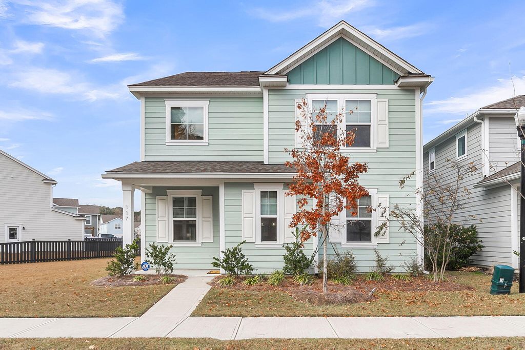 Photo of 117 Petrell Road, Summerville, SC 29483 (MLS # 25031848)