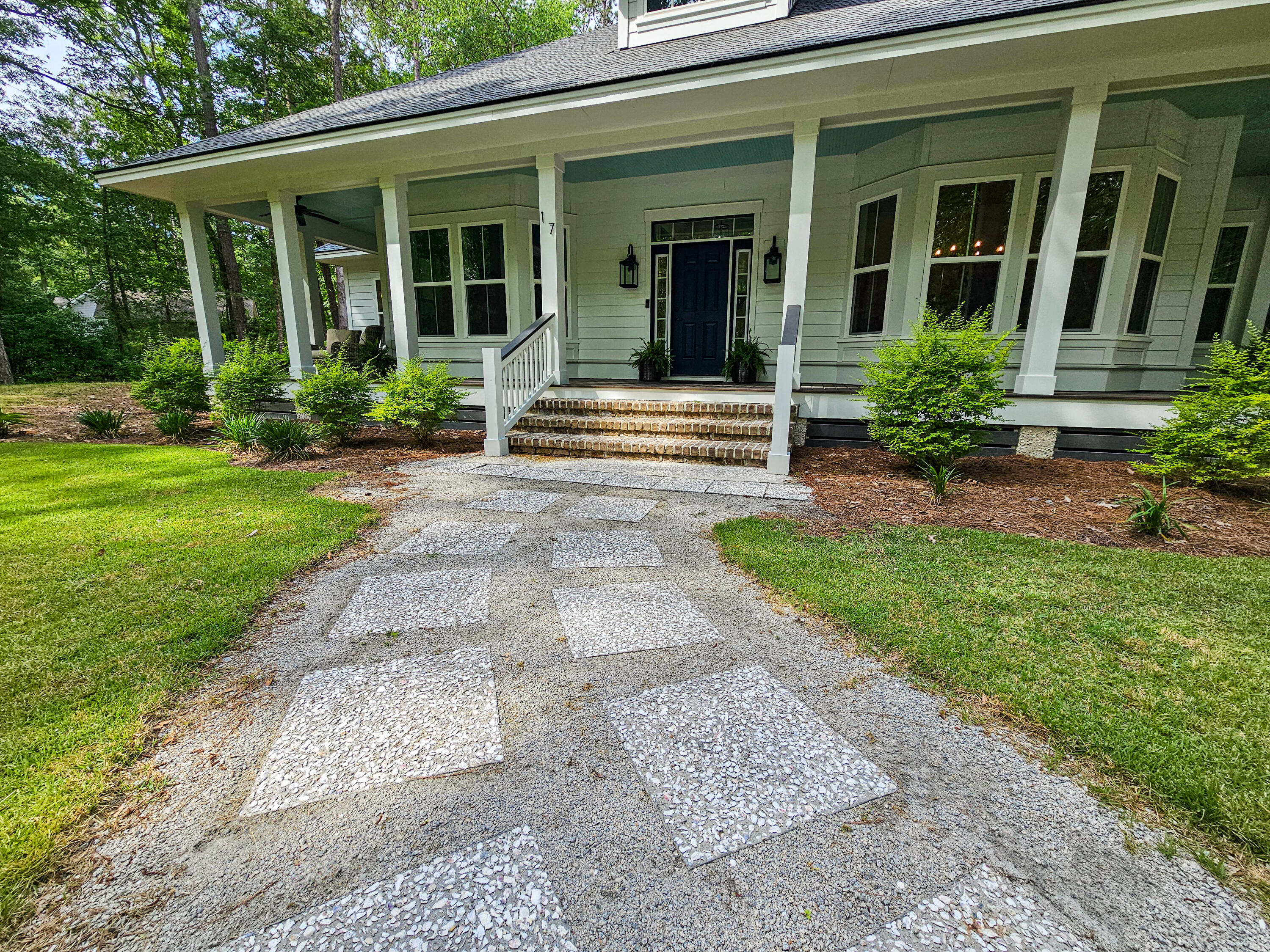 17 Blake Lane