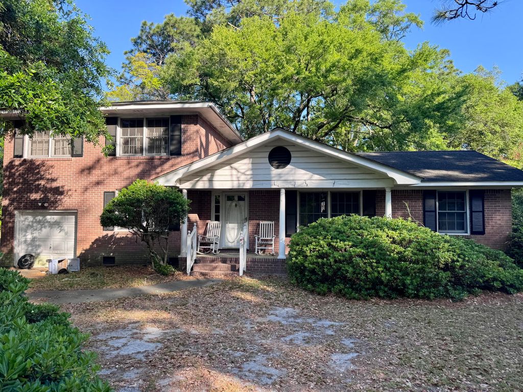 Photo of 1330 Manor Boulevard, Charleston, SC 29407 (MLS # 26010607)