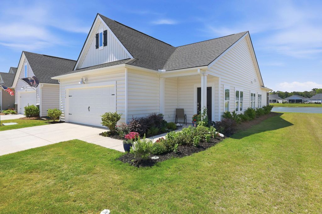Photo of 1210 Black Skimmer Street, Summerville, SC 29485 (MLS # 26014857)