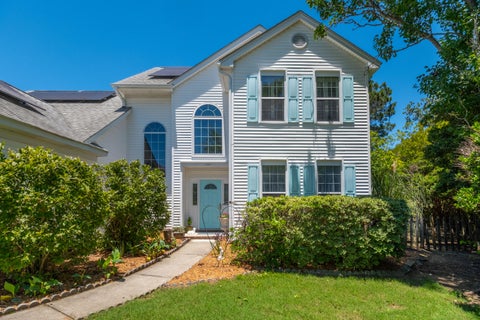 Photo of 422 S Piazza Court, Mount Pleasant, SC 29464 (MLS # 26016323)