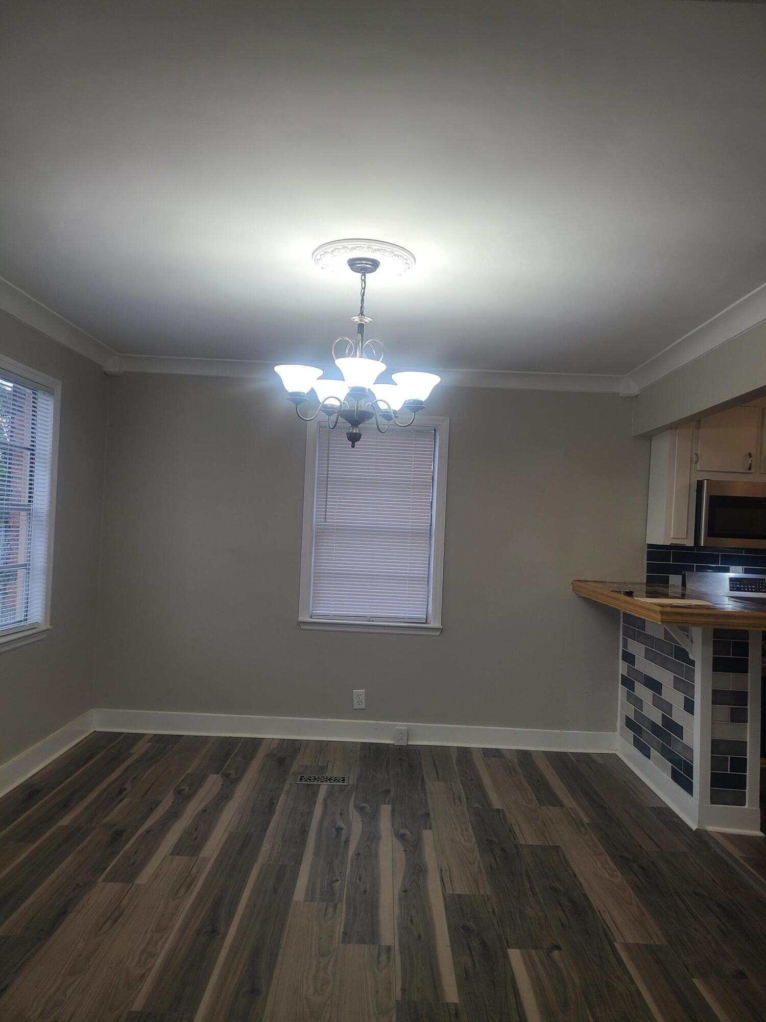 2016 Spruce Boulevard