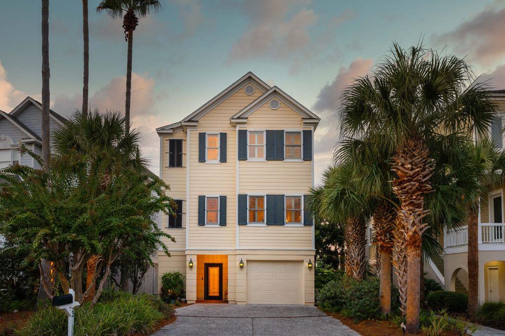Photo of 22 Morgans Cove DR, Isle of Palms, SC 29451 (MLS # 26012842)