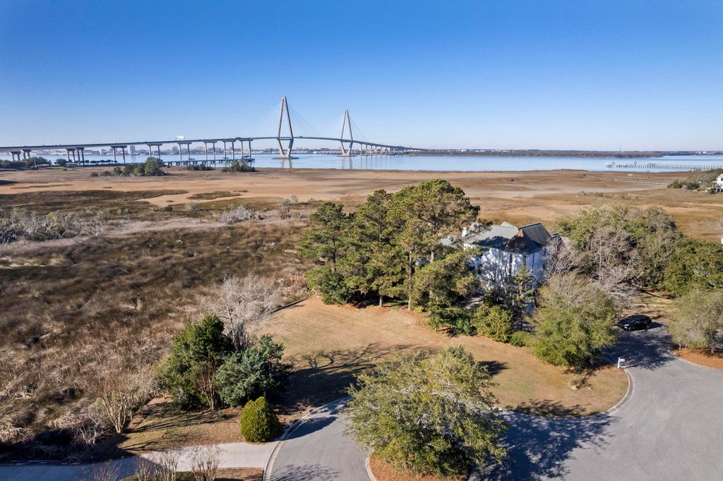 Photo of 843 Bridge Point Circle, Mount Pleasant, SC 29464 (MLS # 26001883)