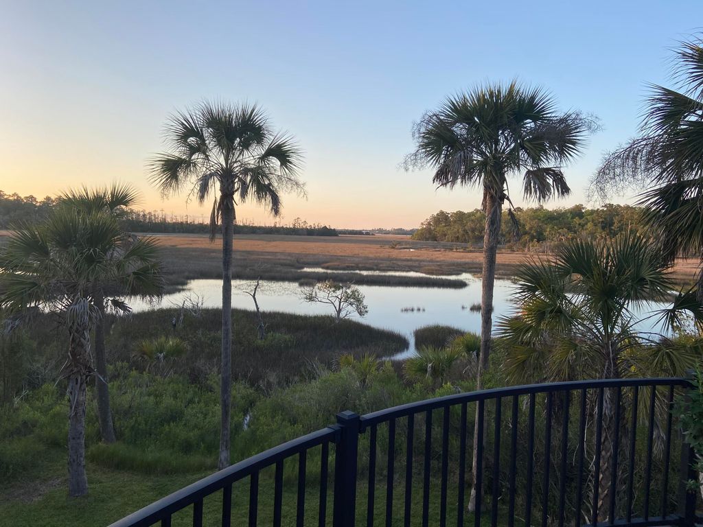Photo of 318 Oak Point Landing Drive, Mount Pleasant, SC 29464 (MLS # 26009209)