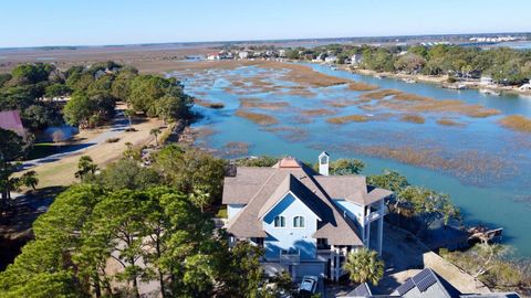 Photo of 268 Little Oak Island Drive, Folly Beach, SC 29439 (MLS # 26003415)