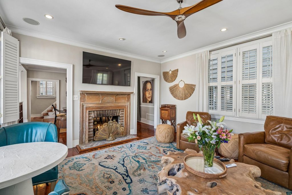 Photo of 18 Water Street, Charleston, SC 29401 (MLS # 26010240)