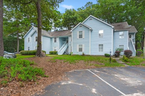 2011 Coldspring Drive F North Charleston SC 29406