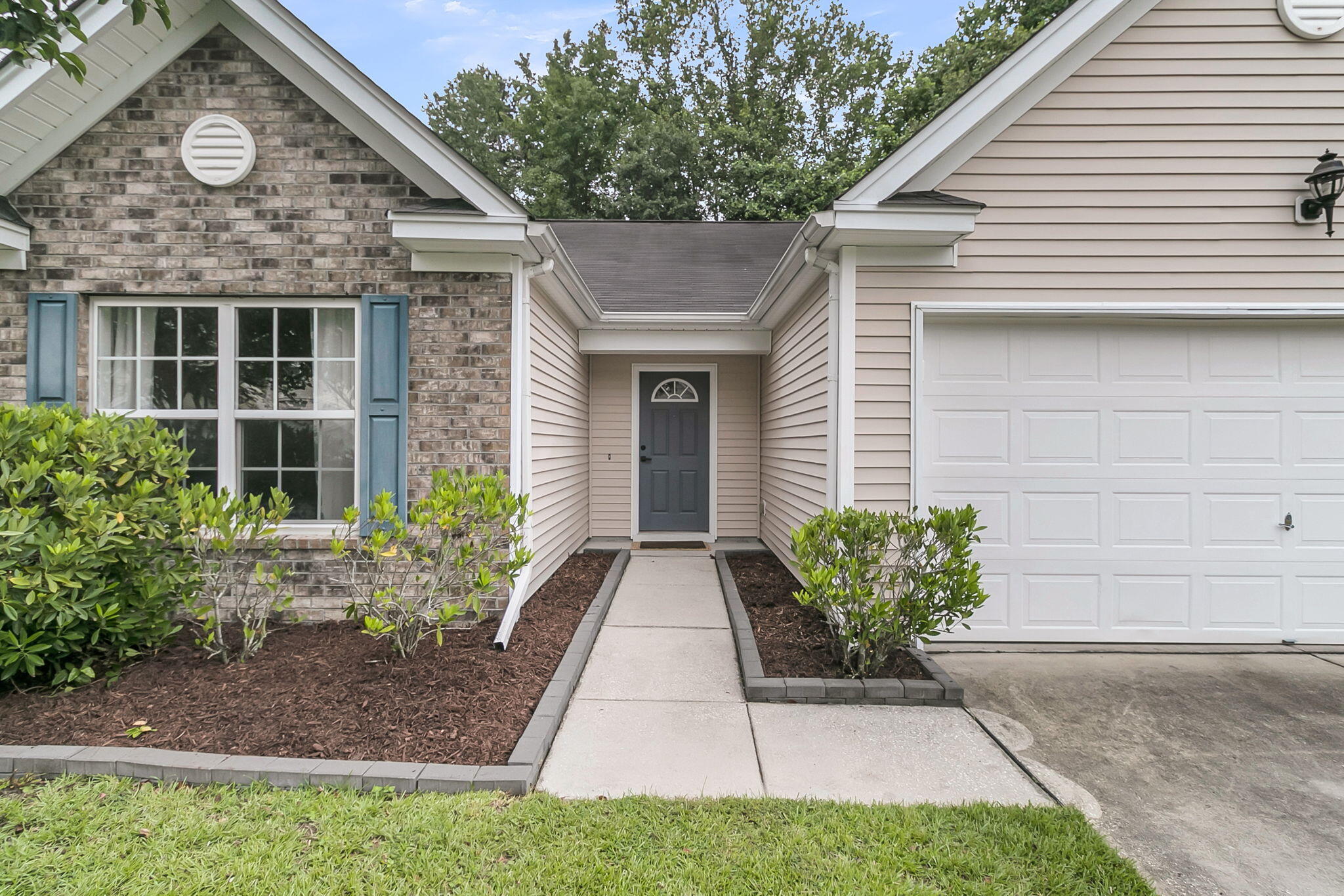 5009 Whitfield Court