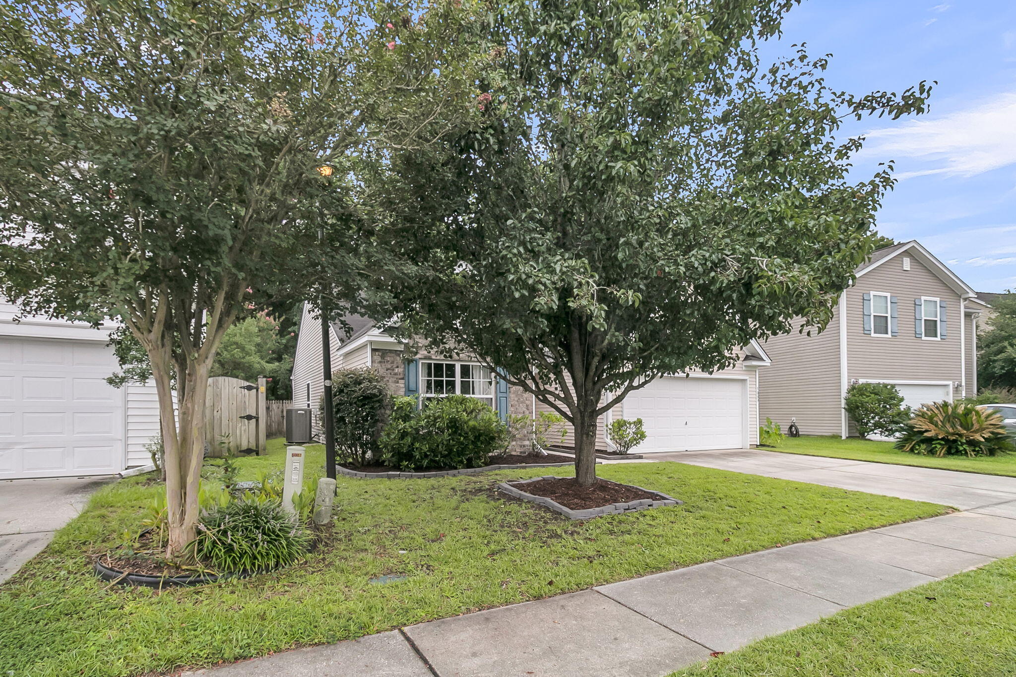 5009 Whitfield Court