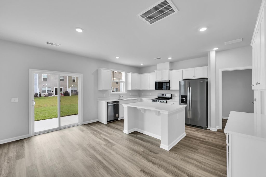 Photo of 234 Yarrow Way, Moncks Corner, SC 29461 (MLS # 26005143)