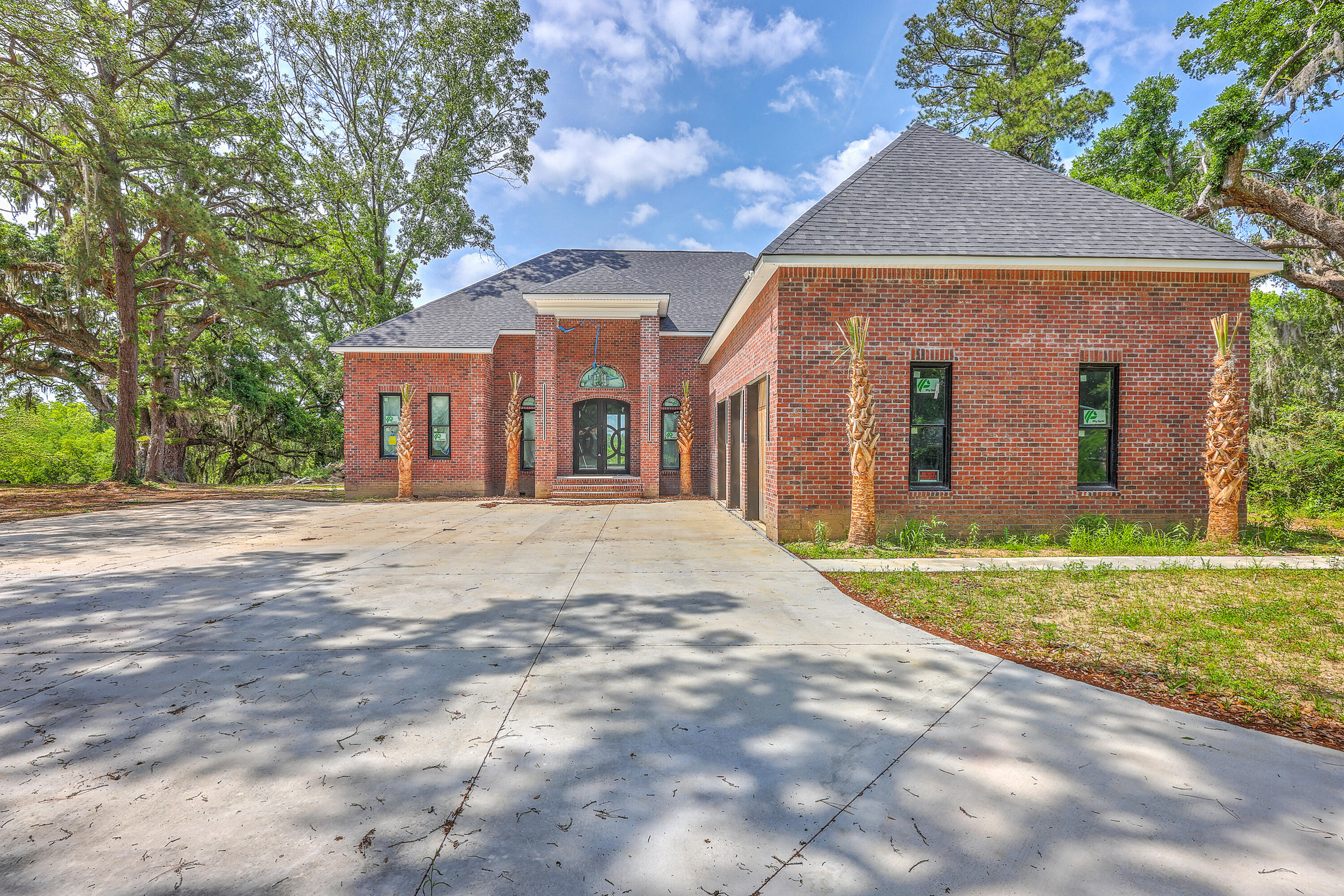 404 Fairington Drive