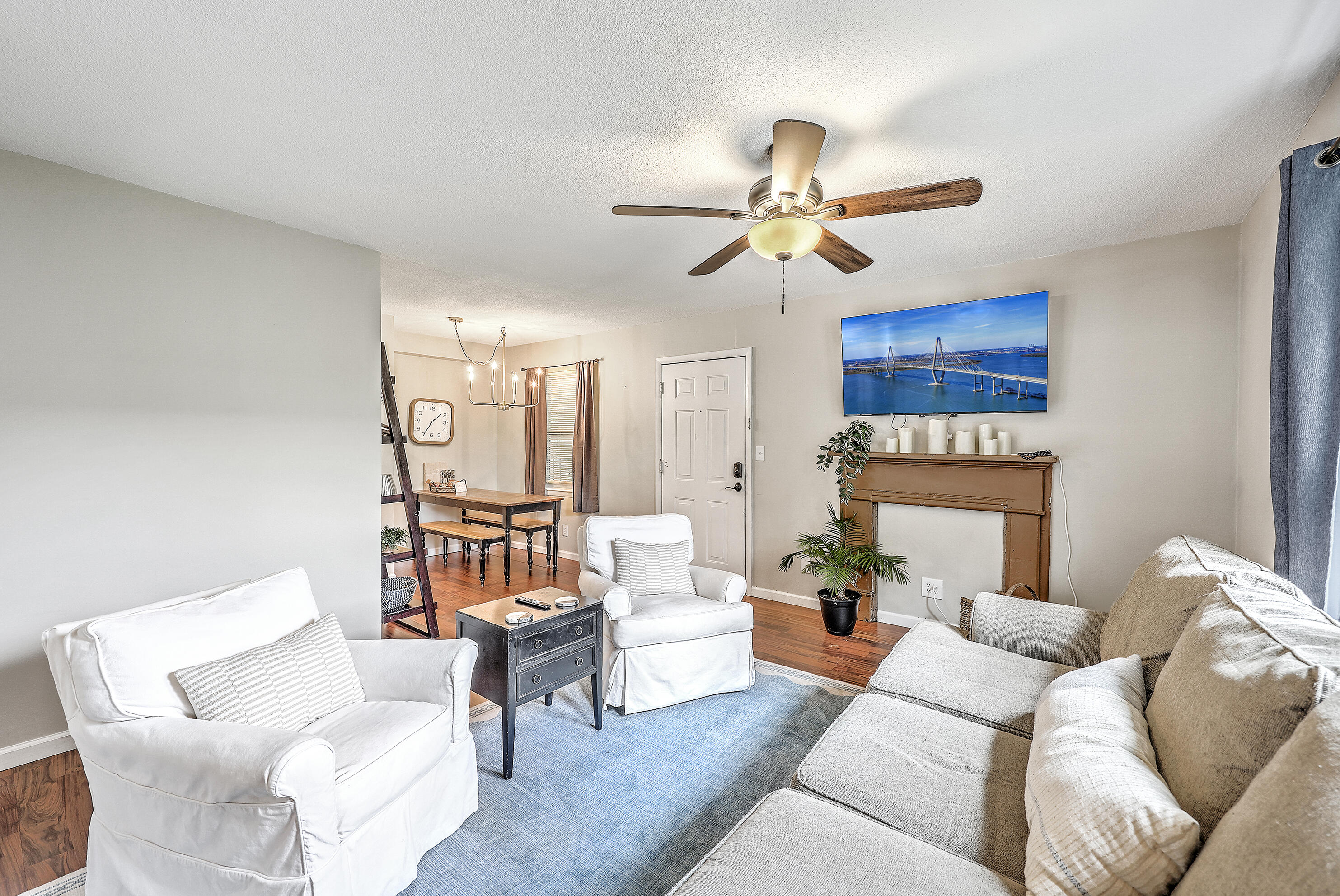 6240 Old Point Road C16