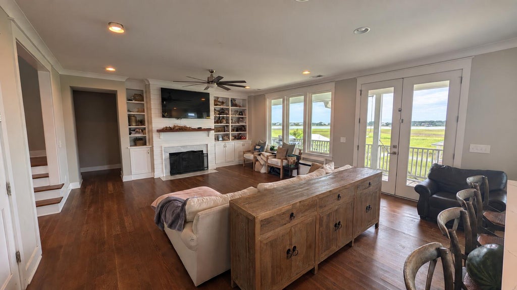 Photo of 3100 S Shore Drive, Charleston, SC 29407 (MLS # 26025319)