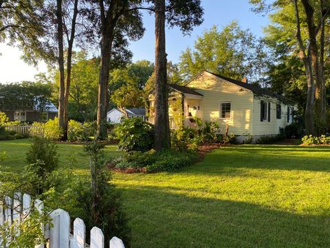 Photo of 647 Adluh Street, Mount Pleasant, SC 29464 (MLS # 25030108)