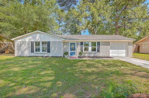 A home in North Charleston