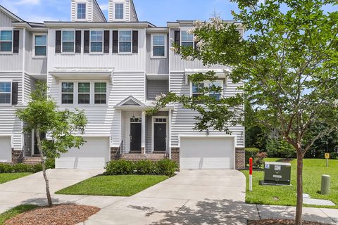 Photo of 348 Spindlewood Way, Charleston, SC 29414 (MLS # 25014861)