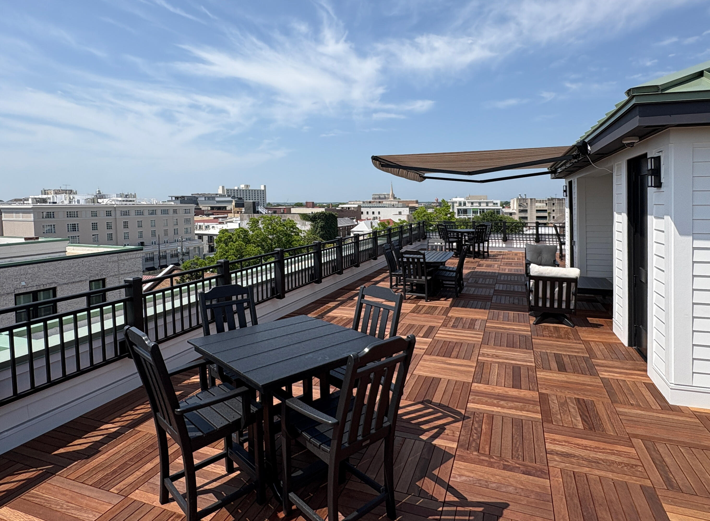 21 George Street 105