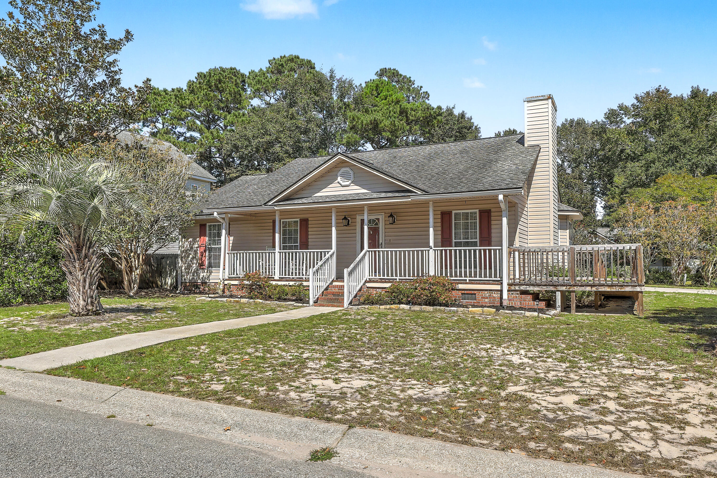 1186 Redbud Court