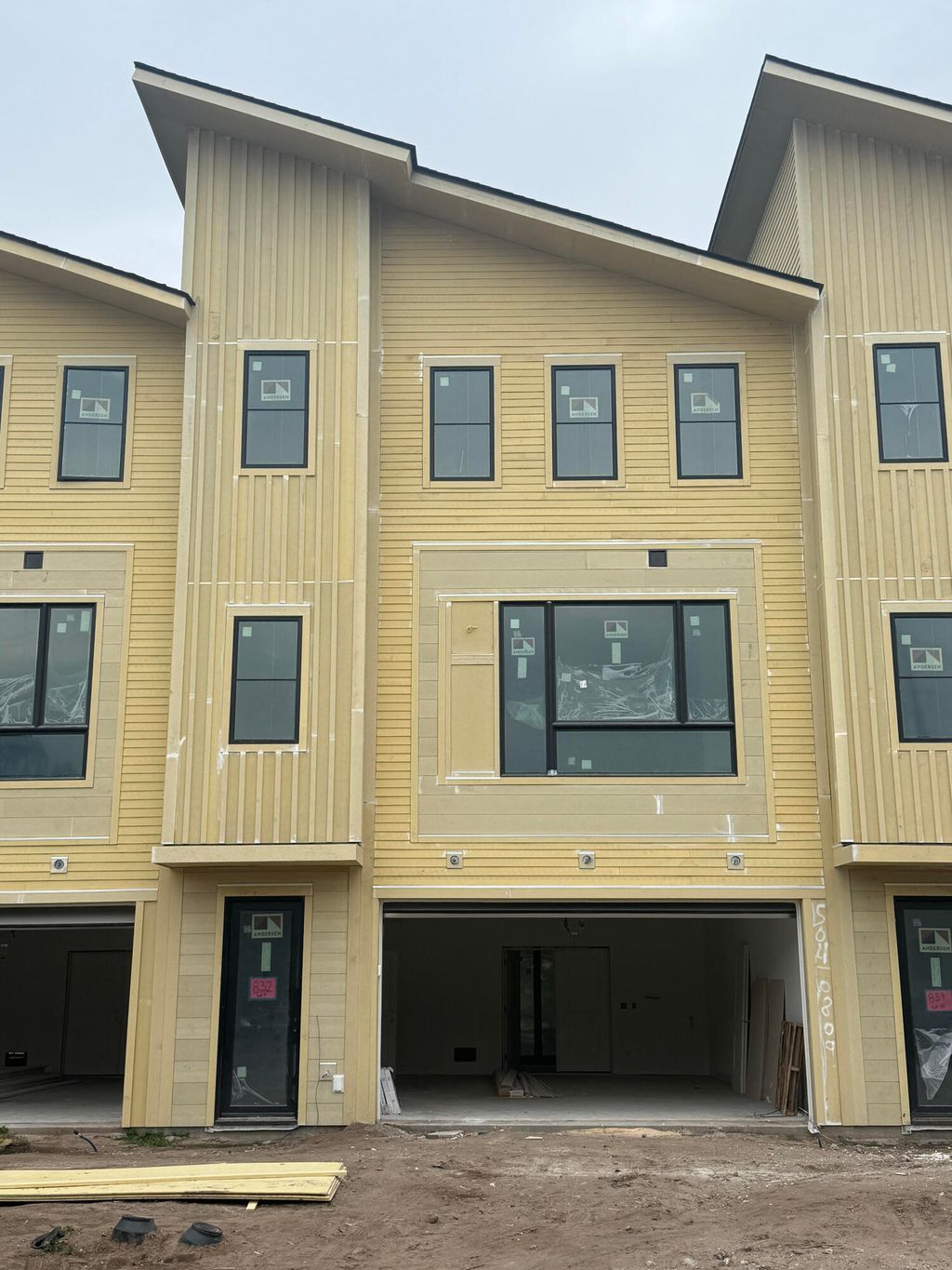 Photo of 830 Curved Creek Court, Charleston, SC 29412 (MLS # 25027053)