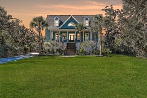 A home in North Charleston