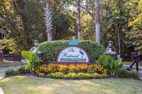 Photo of 1025 Riverland Woods Place #818, Charleston, SC 29412 (MLS # 26022006)