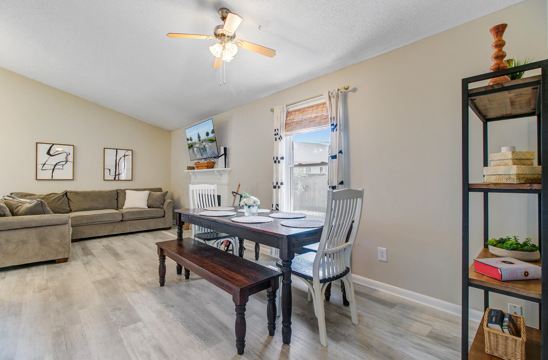 1224 Decoy Court