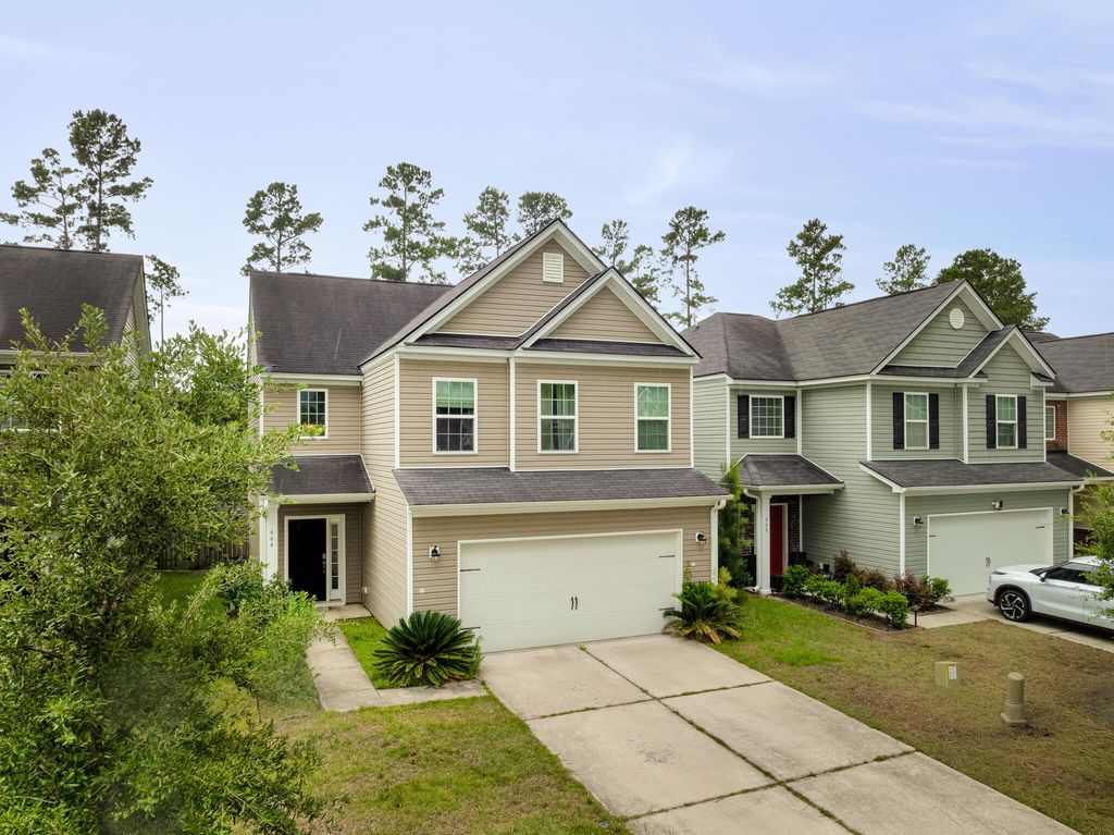 Photo of 664 Redbud Lane, Summerville, SC 29483 (MLS # 26015467)