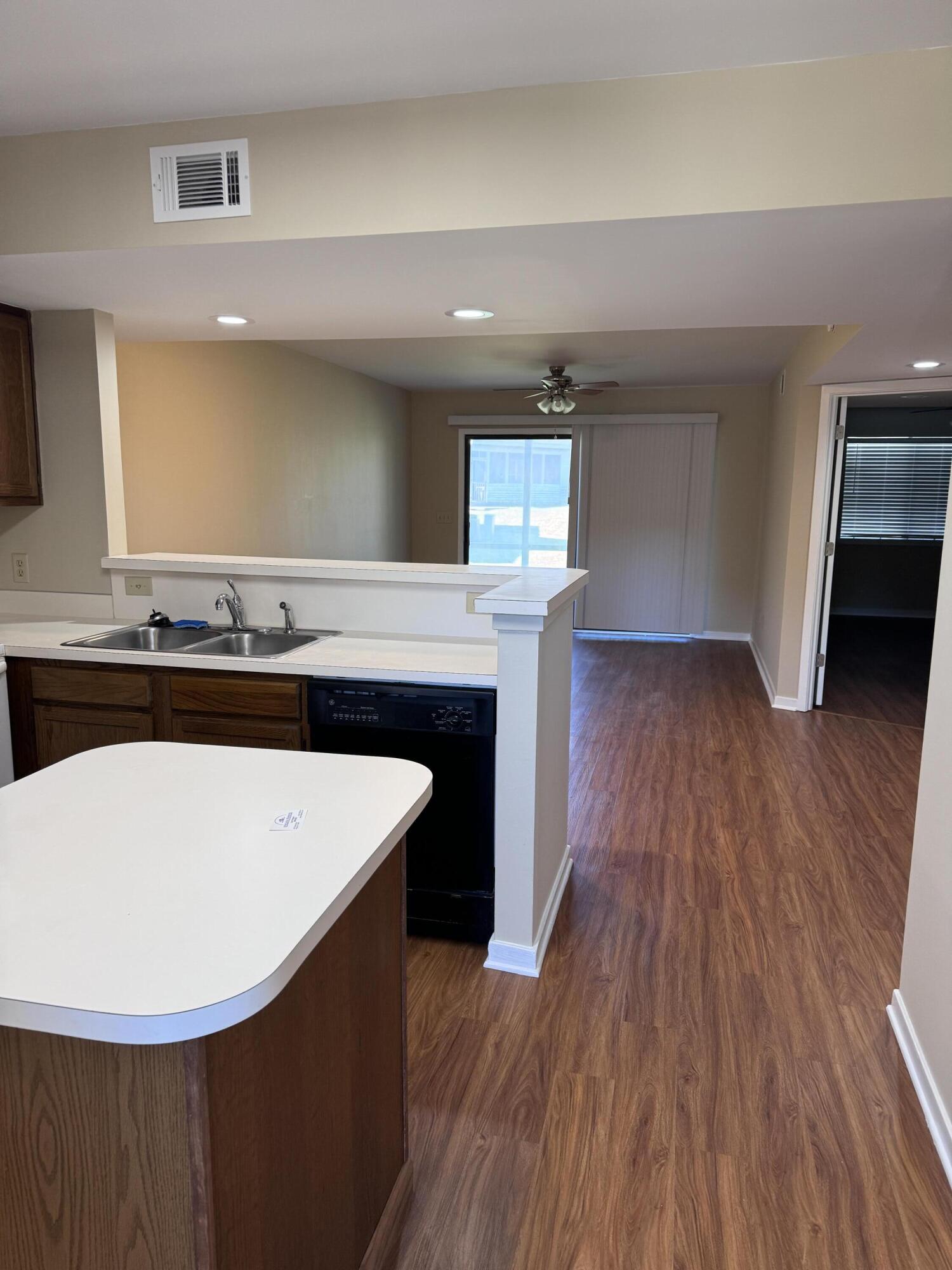 2502 Hidden Cove Drive 2502