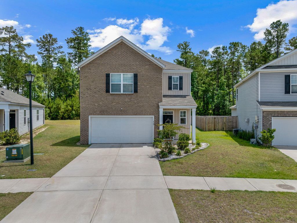 Photo of 460 Cedarview Road, Summerville, SC 29486 (MLS # 26015173)