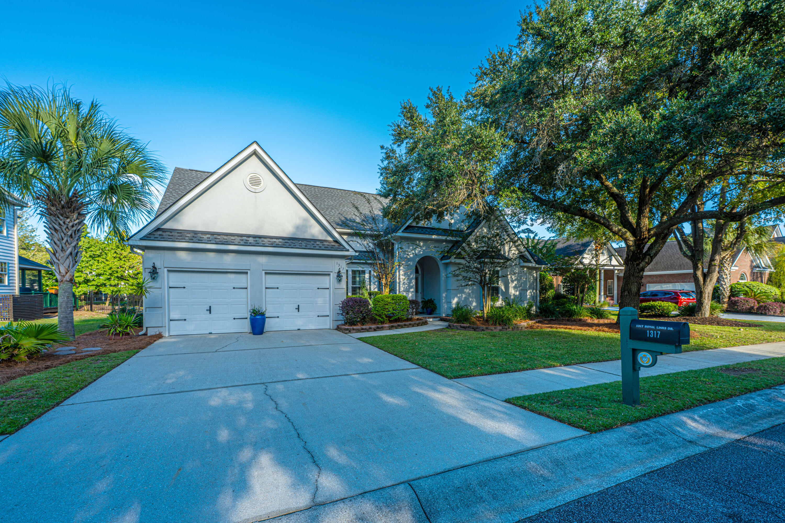 1317 Royal Links Drive