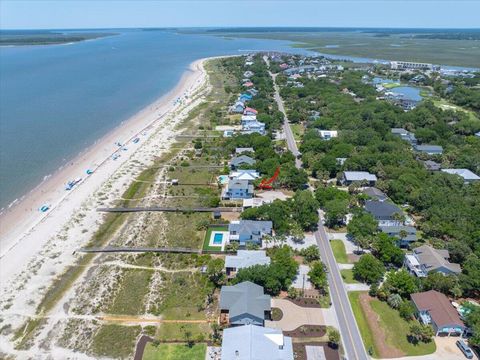 A home in Edisto Island