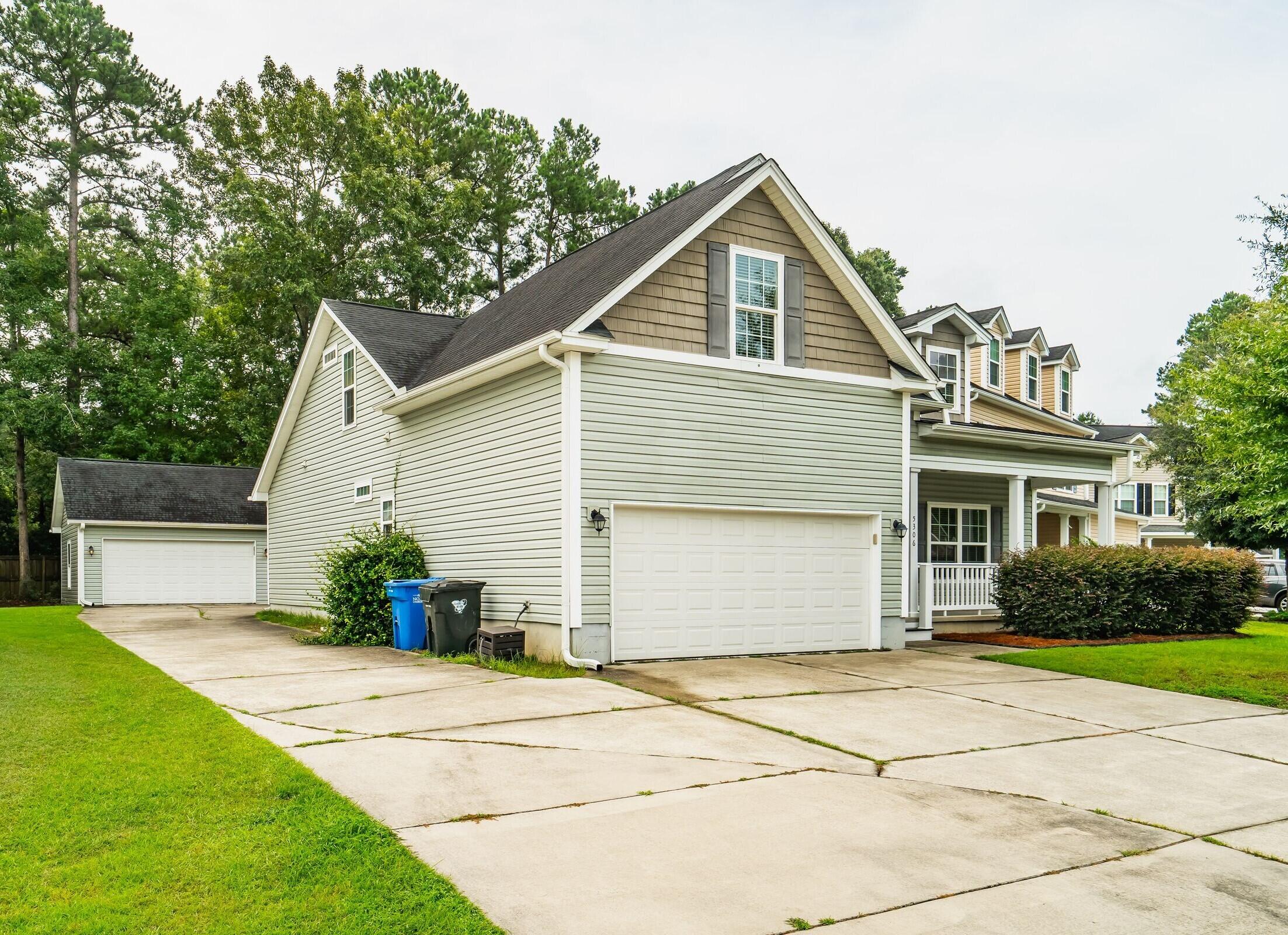 5306 Natures Color Lane