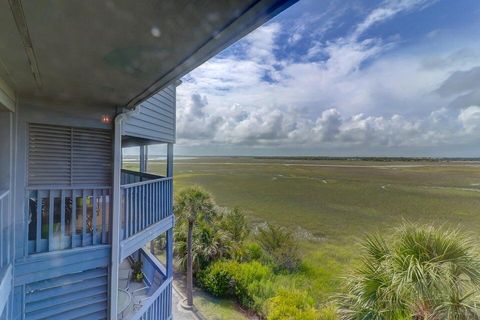 A home in Folly Beach