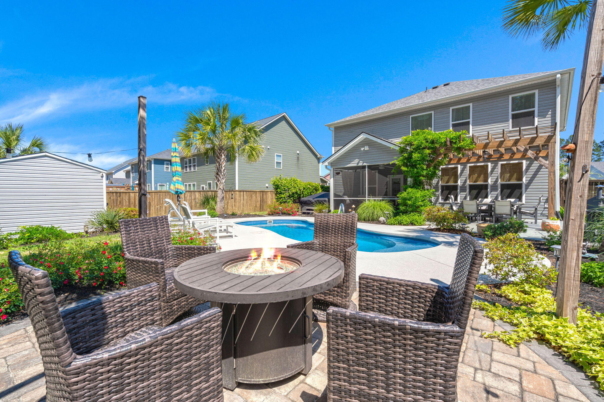 425 Cherrybark Oak Street
