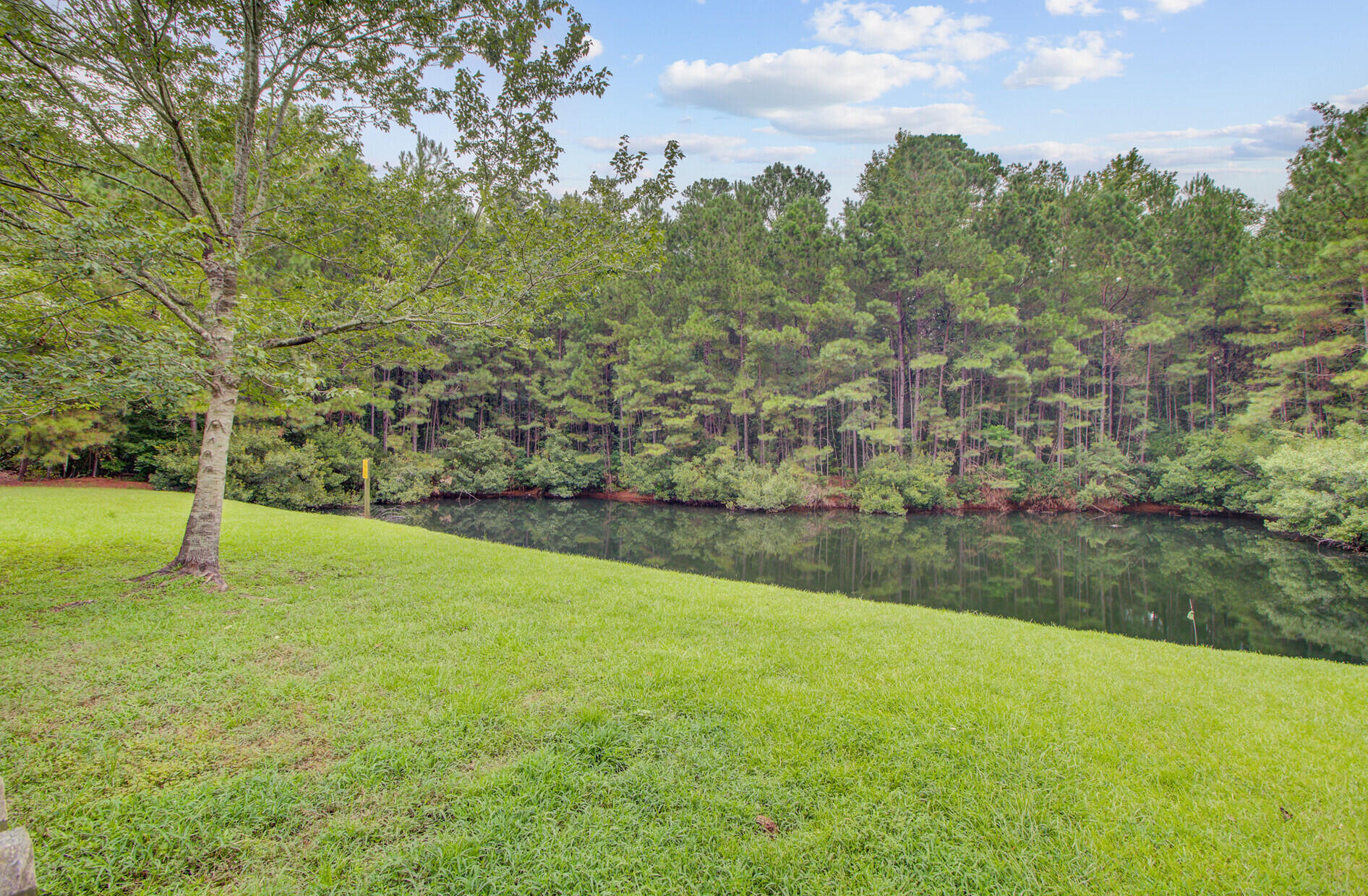 5415 Clairmont Lane