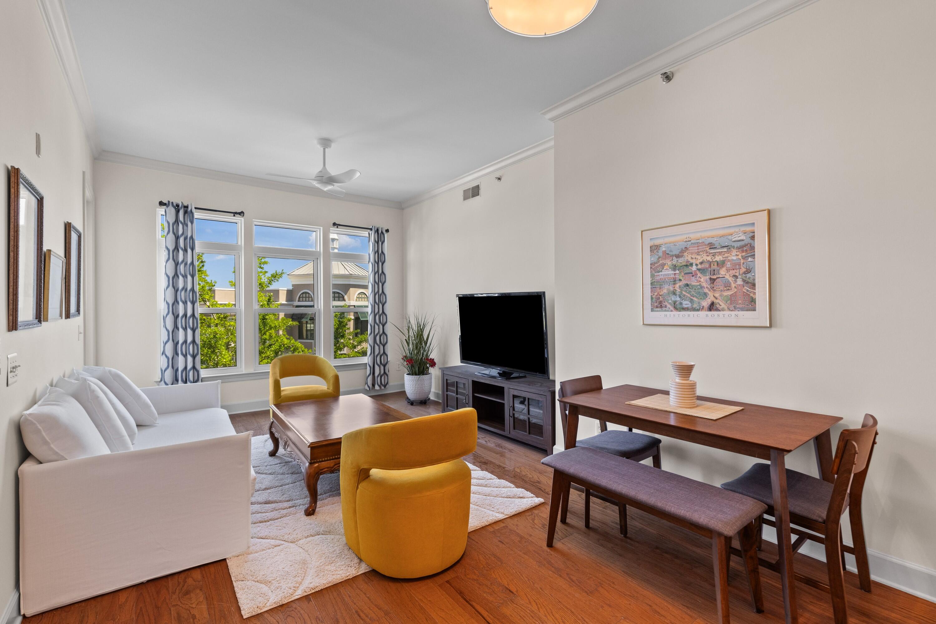 125 Pier View Street 405