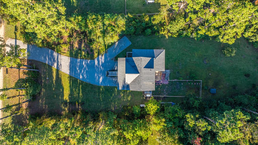 Photo of 325 McClellan Avenue, McClellanville, SC 29458 (MLS # 25026353)