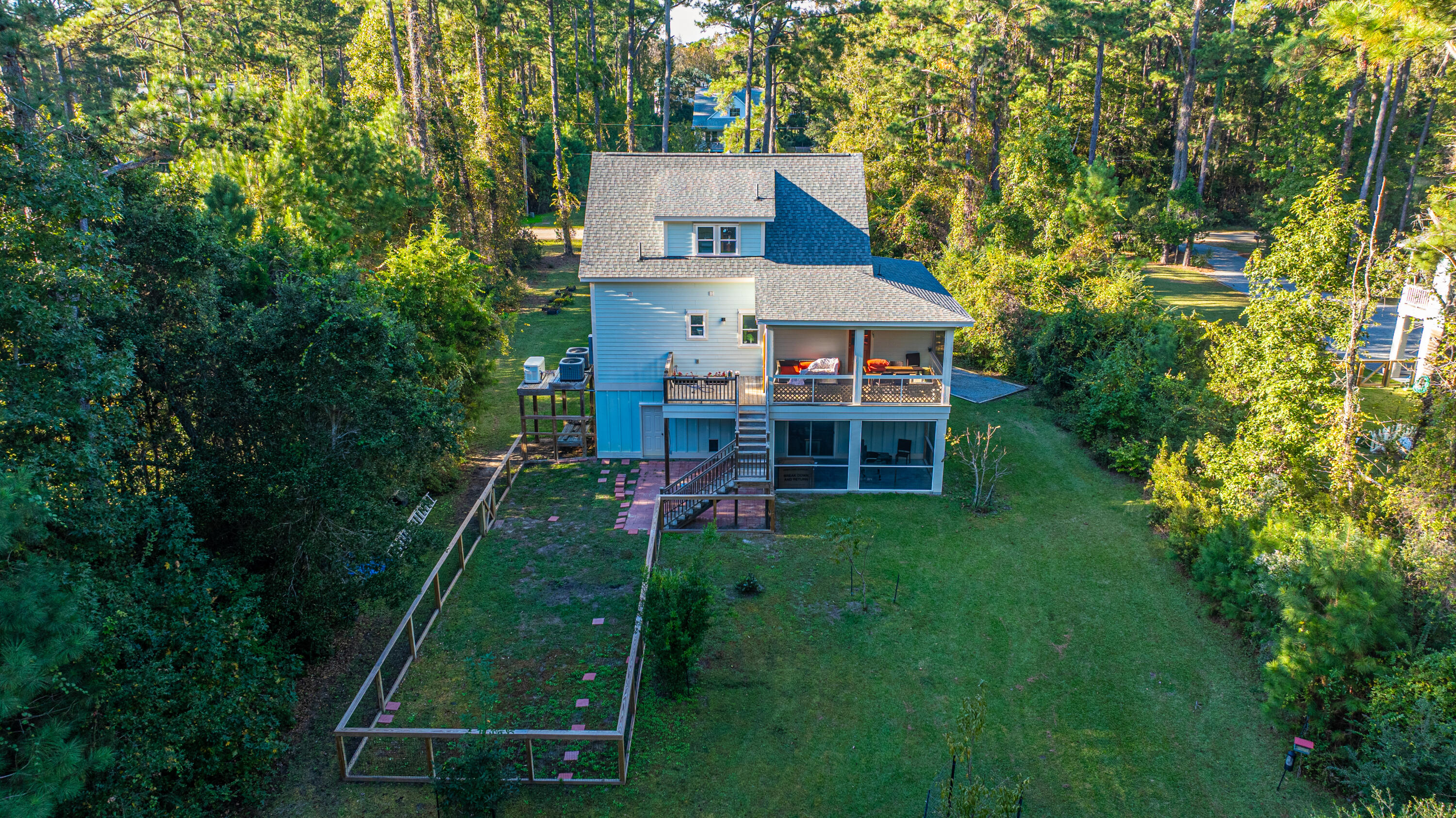 325 McClellan Avenue