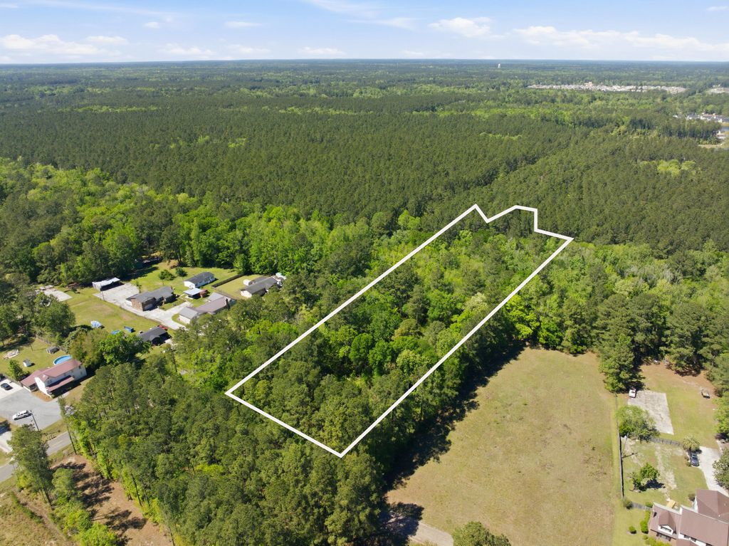 Photo of 109 Love Lane, Summerville, SC 29486 (MLS # 26010655)